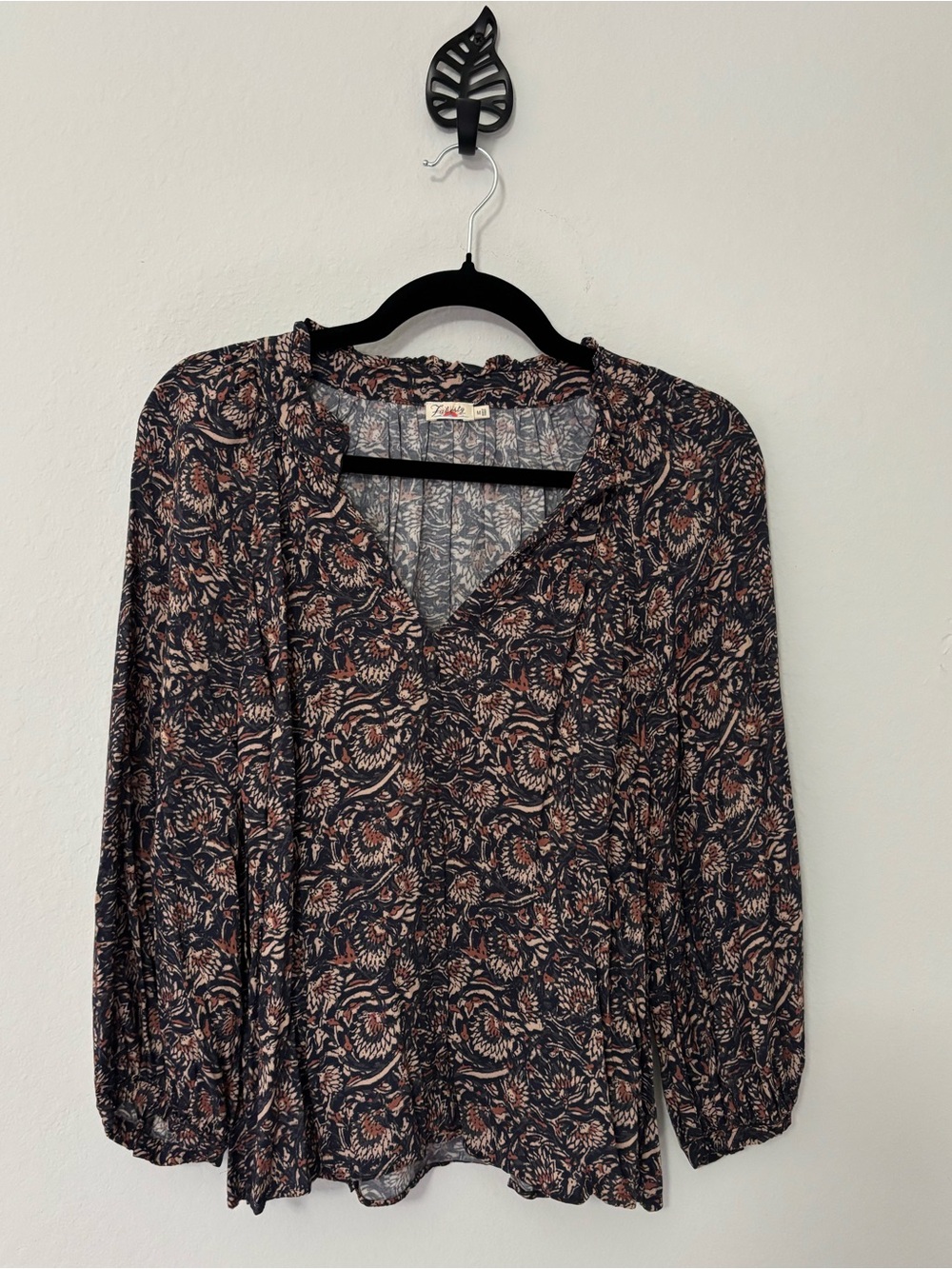 Faherty Portia Top Womens M Navy Block Print Floral Ruffle Blouse